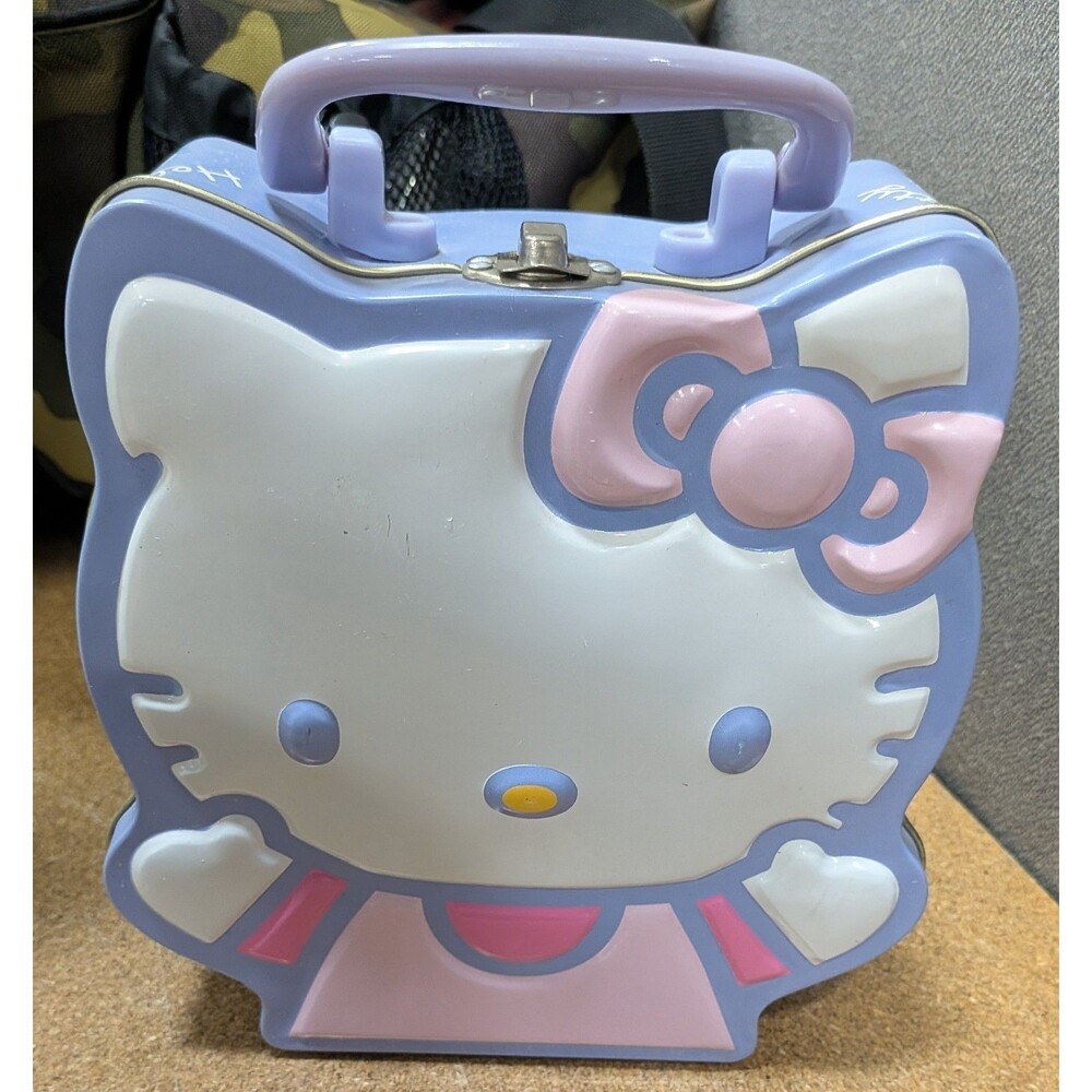 2003 Sanrio Original Classic Hello Kitty Tin Box Company Lunch Box Collectible